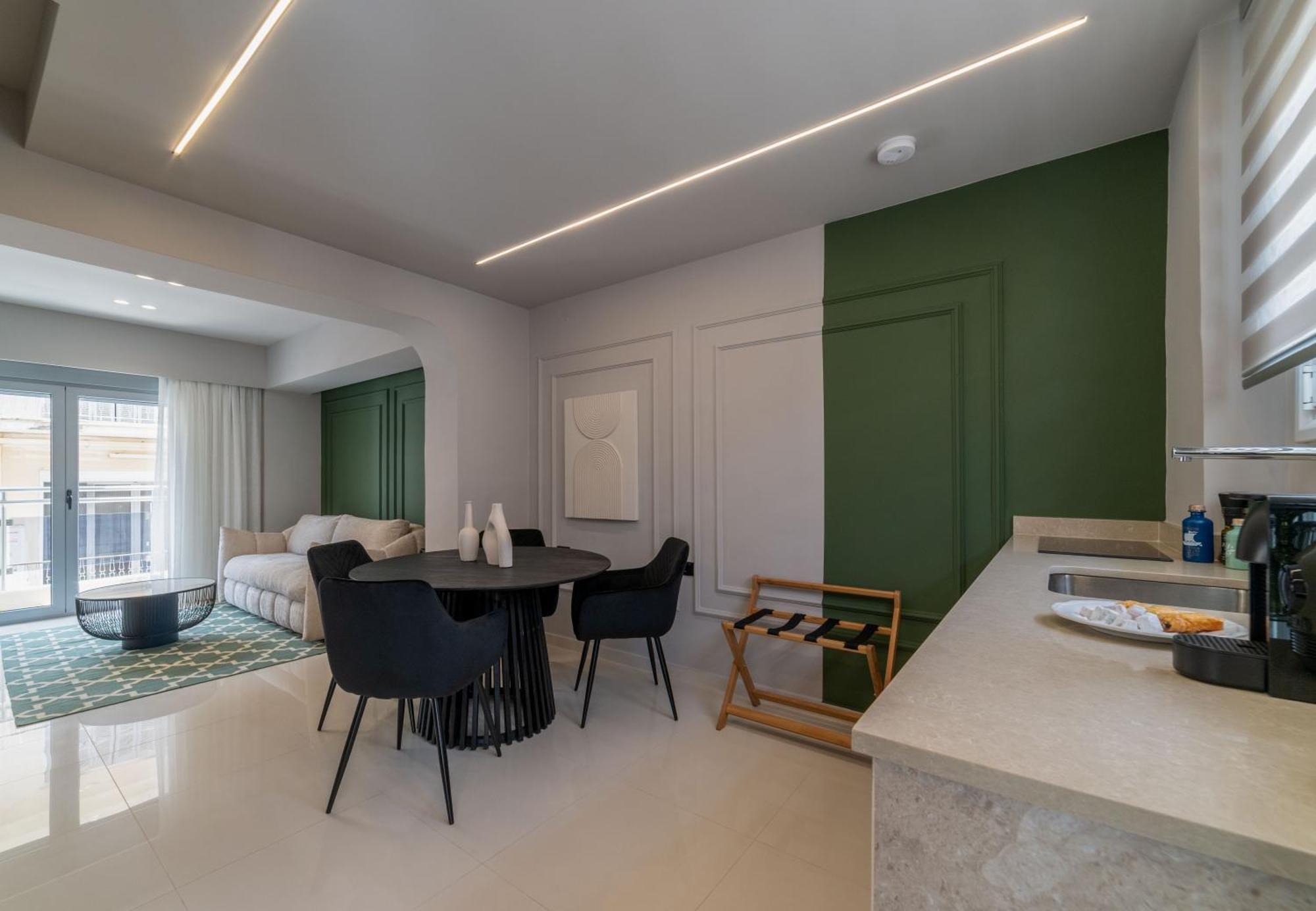 4 Living Appartement *